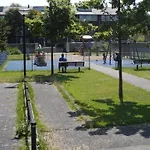 New West - Free Parking 4*